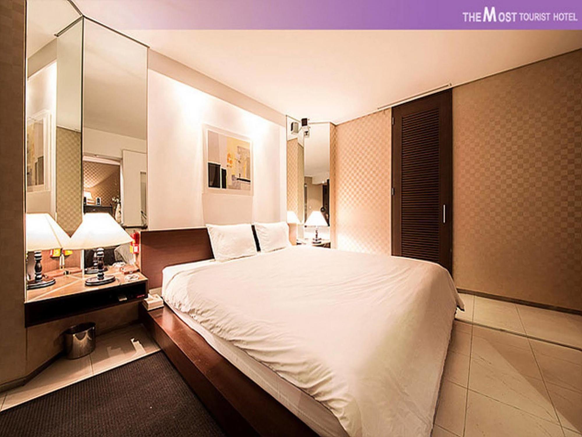 The Most Hotel Suwon Exterior photo